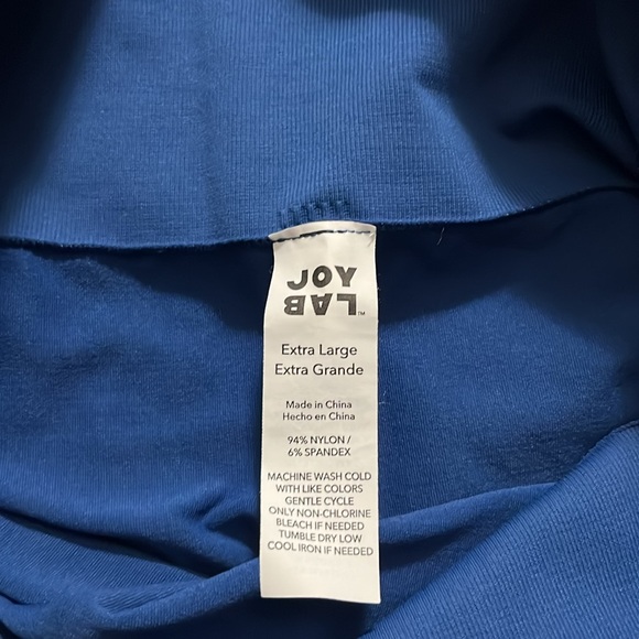 Women’s Joy Lab active wear, size XL - Picture 5 of 8
